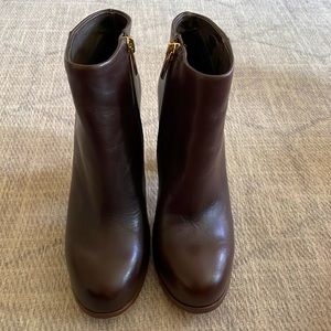Vince Camuto Brown Boots Size 6